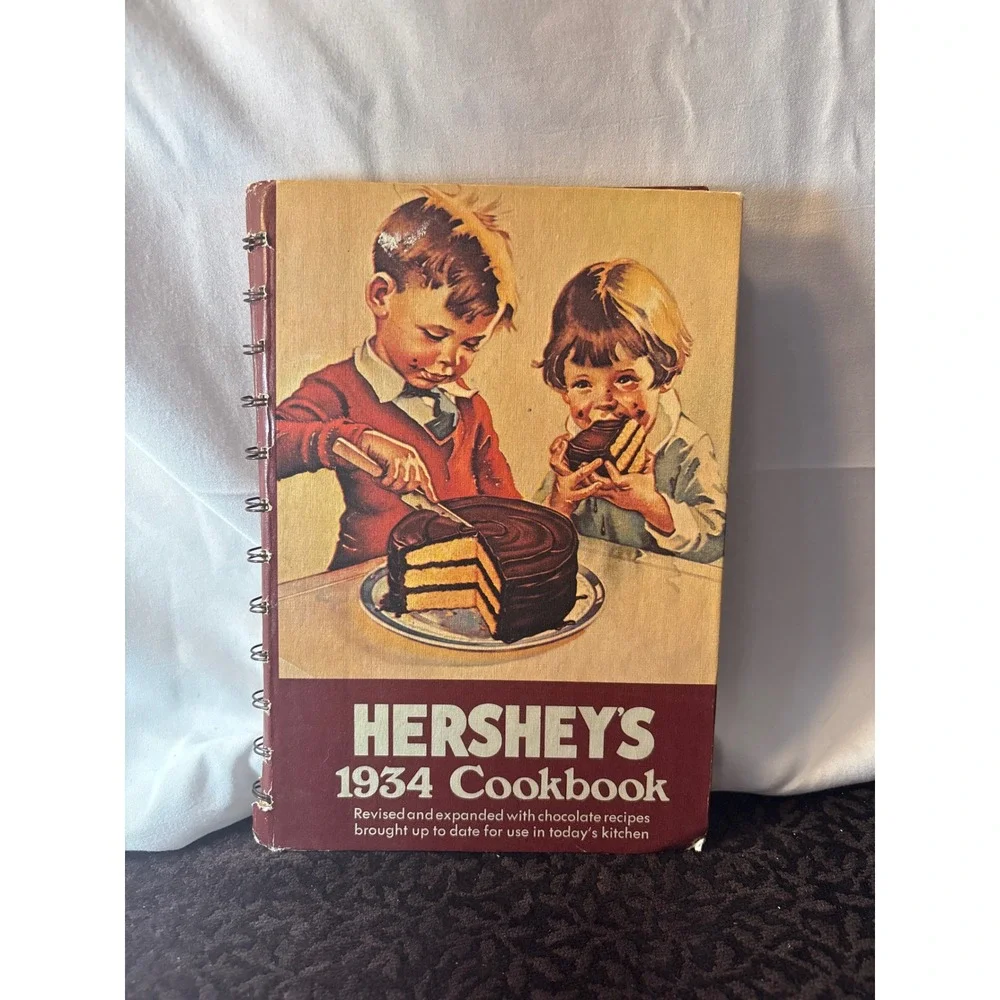 Vintage Hershey's 1934 Cookbook 1971 Spiral Bound Chocolate Recipes Dessert Book